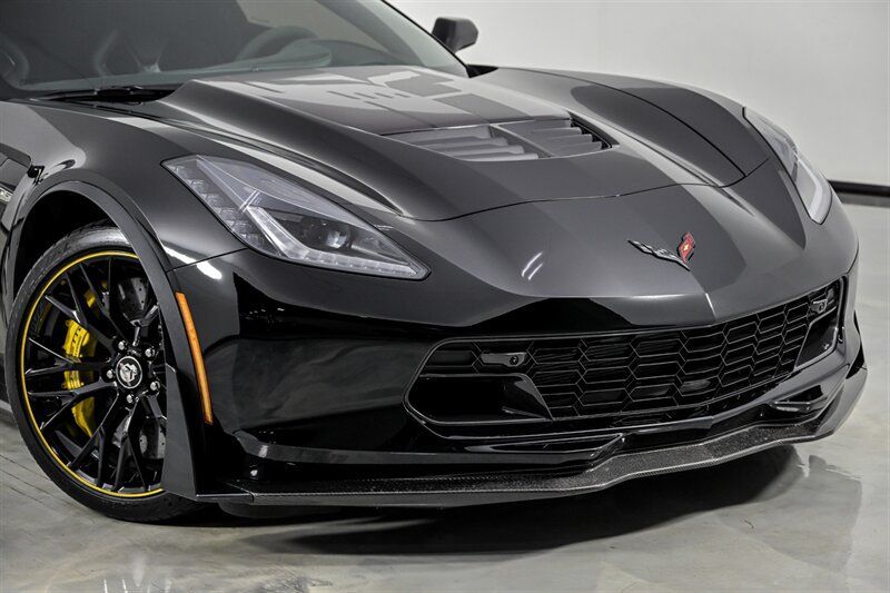 Used 2016 Chevrolet Corvette Z06 w/ C7.r Special Edition RWD image 2