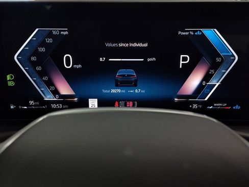 Used 2025 BMW 330i xDrive Sedan image 19