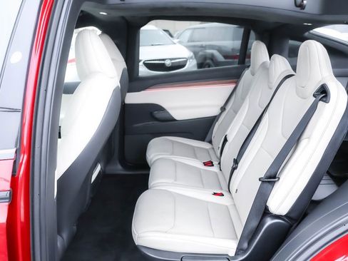 Used 2024 Tesla Model X AWD/4WD image 19