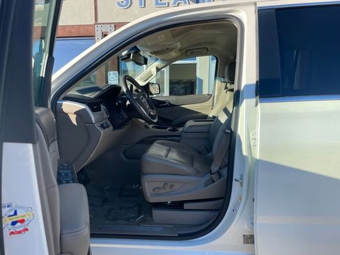 Used 2015 GMC Yukon XL SLT image 11