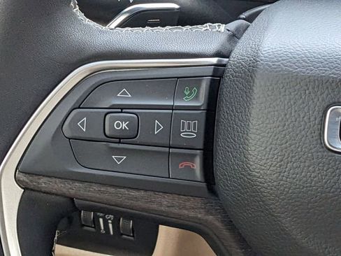 New 2025 Jeep Grand Cherokee Limited image 19