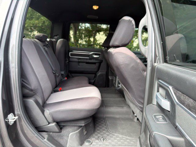 Used 2024 RAM 3500 Big Horn w/ Sport Appearance Package AWD/4WD image 14