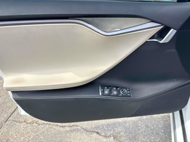 Used 2020 Tesla Model S Long Range AWD/4WD image 24