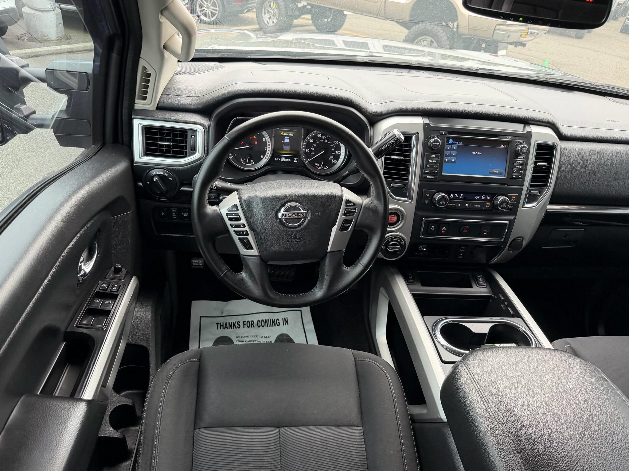 Used 2017 Nissan Titan SV AWD/4WD image 14