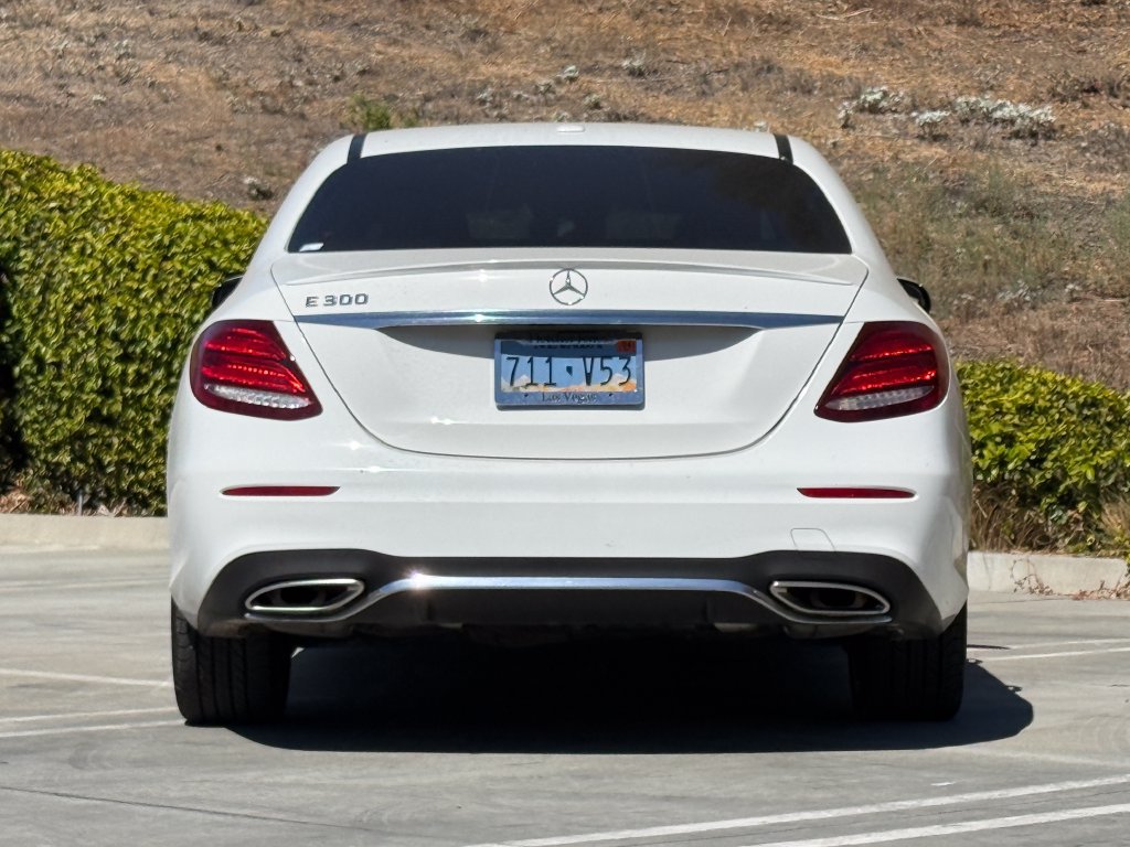 Used 2019 Mercedes-Benz E 300 image 9