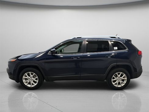 Used 2014 Jeep Cherokee Latitude w/ Comfort/Convenience Group image 2