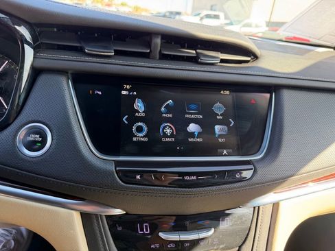 Used 2018 Cadillac XT5 Luxury w/ Driver Awareness Package FWD image 31