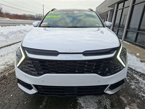 Certified 2024 Kia Sportage SX image 2