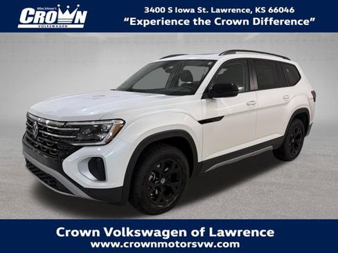 New 2026 Volkswagen Atlas Peak Edition AWD/4WD image 1
