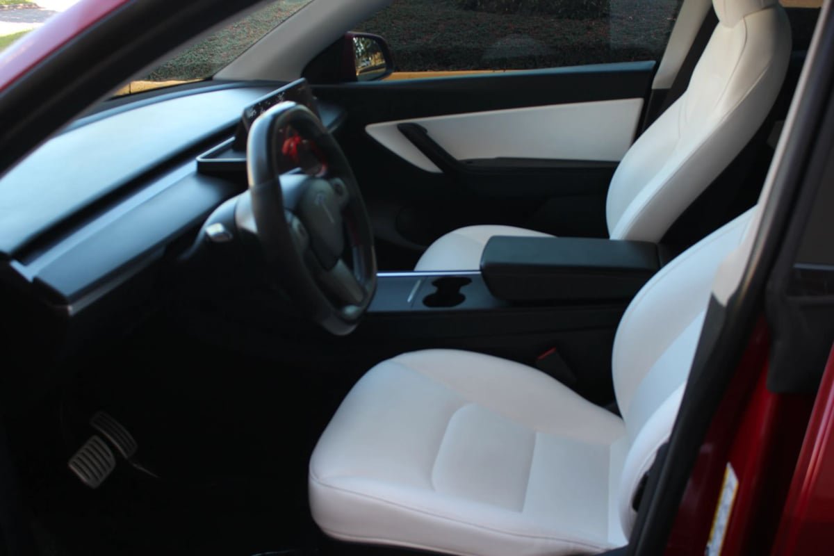 Used 2022 Tesla Model Y Performance AWD/4WD image 12