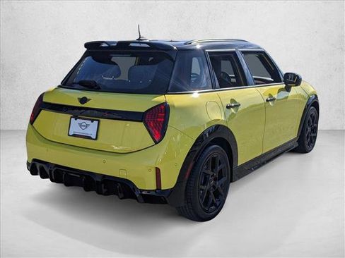 New 2026 MINI Cooper S image 2