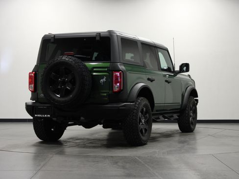Used 2024 Ford Bronco Black Diamond AWD/4WD image 4
