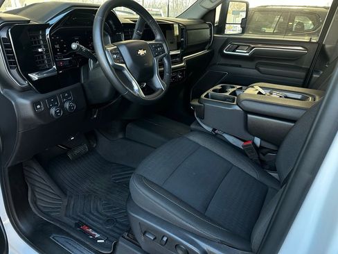 Certified 2025 Chevrolet Silverado 2500 LT image 10