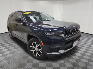 Used 2023 Jeep Grand Cherokee L Limited AWD/4WD video 3