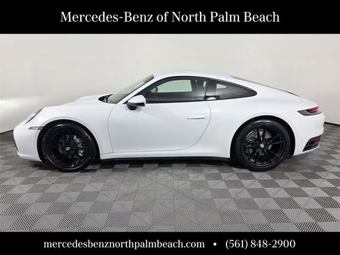 Used 2020 Porsche 911 Carrera image 3