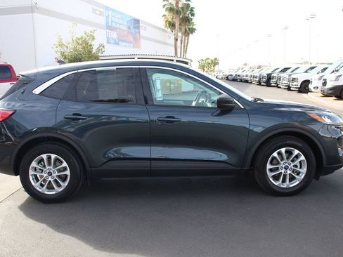 Certified 2022 Ford Escape SE w/ Convenience Package FWD image 10