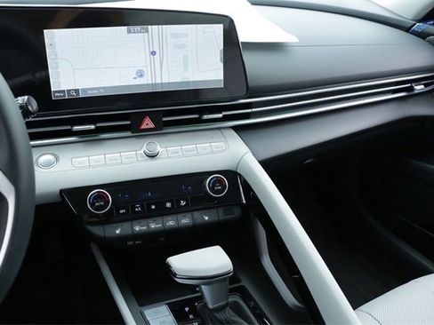 New 2026 Hyundai Elantra Limited image 13