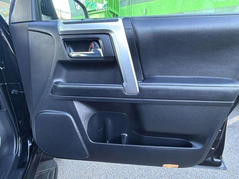 Used 2024 Toyota 4Runner SR5 image 17