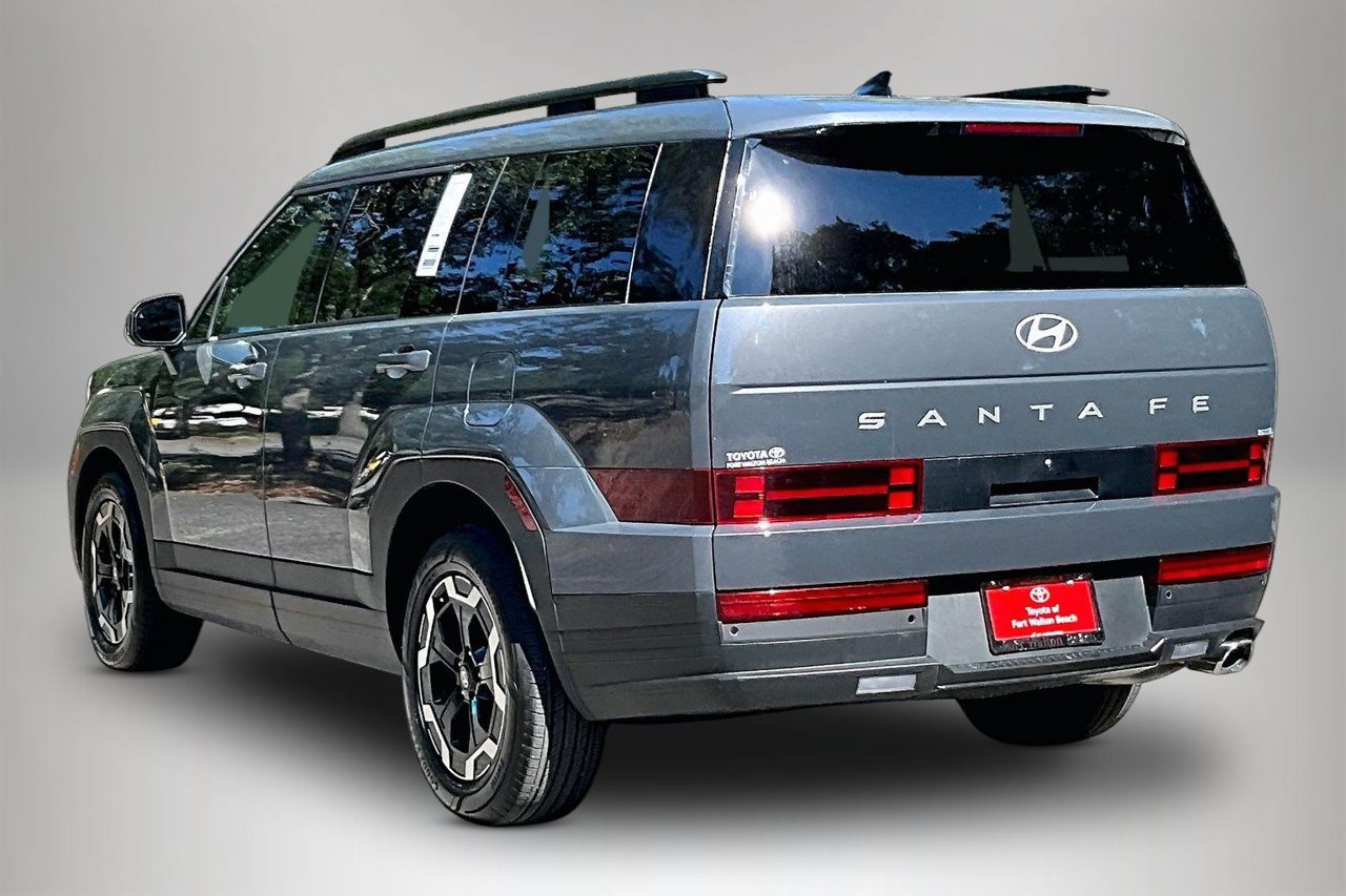 Used 2026 Hyundai Santa Fe SEL AWD/4WD image 4