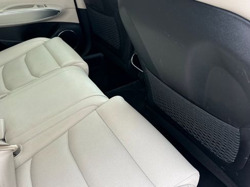 Used 2023 Genesis GV70 2.5T w/ Select Package image 29