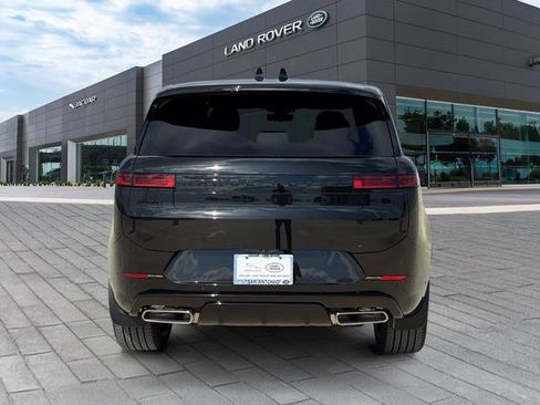 New 2026 Land Rover Range Rover Sport Dynamic SE AWD/4WD image 4