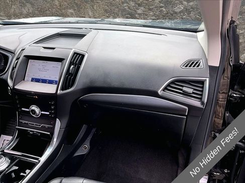 Used 2020 Ford Edge Titanium w/ Cargo Accessory Package FWD image 15