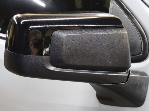 Used 2024 Chevrolet Silverado 1500 RST image 8