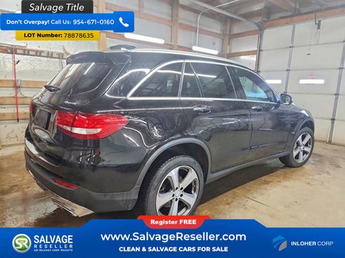 Used 2017 Mercedes-Benz GLC 300 4MATIC image 4