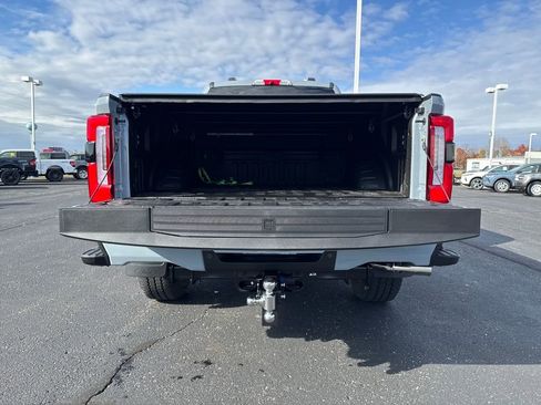New 2026 Ford F350 Platinum image 23