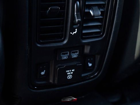 Used 2022 Dodge Durango R/T w/ Trailer Tow Group IV AWD/4WD image 23