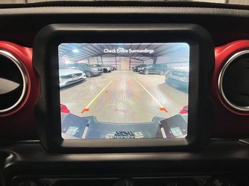 Used 2022 Jeep Gladiator Rubicon w/ LED Lighting Group image 14