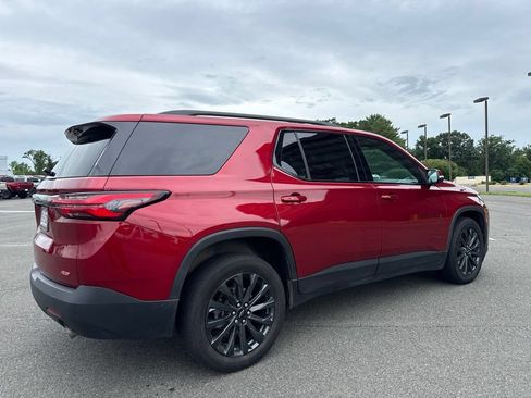 Used 2023 Chevrolet Traverse RS AWD/4WD image 4