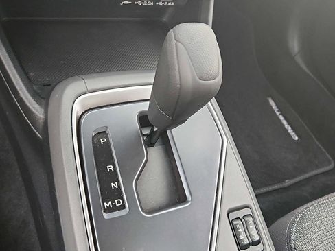 Used 2024 Subaru Crosstrek 2.0i Premium image 15