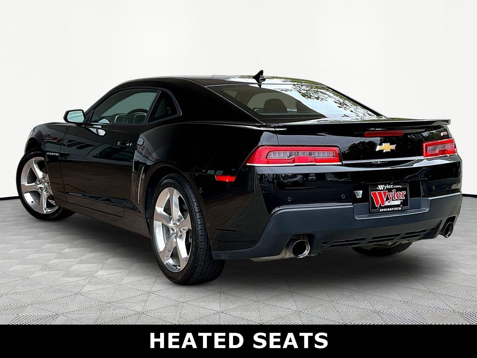 Used 2014 Chevrolet Camaro LT w/ RS Package RWD image 4