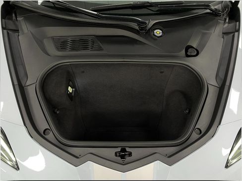 Used 2020 Chevrolet Corvette Stingray Premium Cpe w/ 3LT Preferred Equipment Group image 11