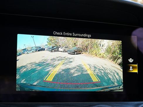 Used 2021 Mercedes-Benz E 350 Sedan image 25