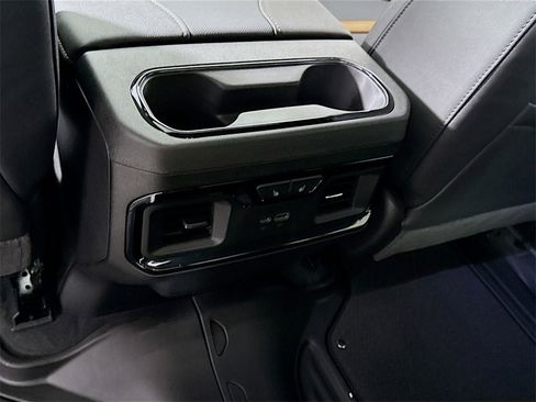 New 2026 GMC Sierra 1500 AT4 w/ AT4 Premium Package image 21