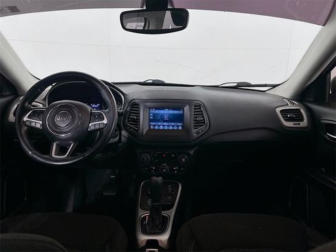 Used 2021 Jeep Compass Sport w/ Cold Weather Group image 21