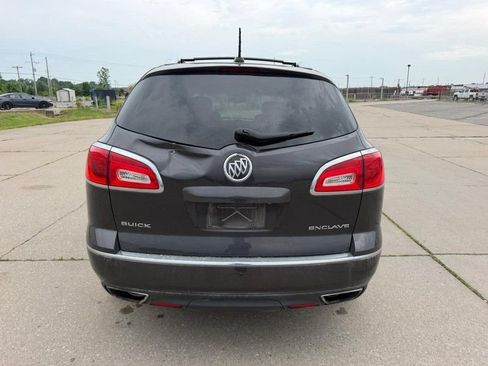 Used 2017 Buick Enclave Leather w/ Trailering Package FWD image 4