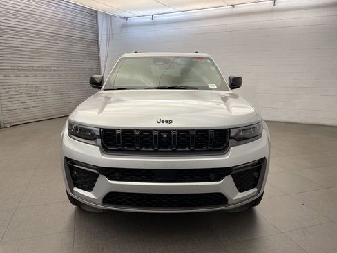 New 2026 Jeep Grand Cherokee Limited image 6