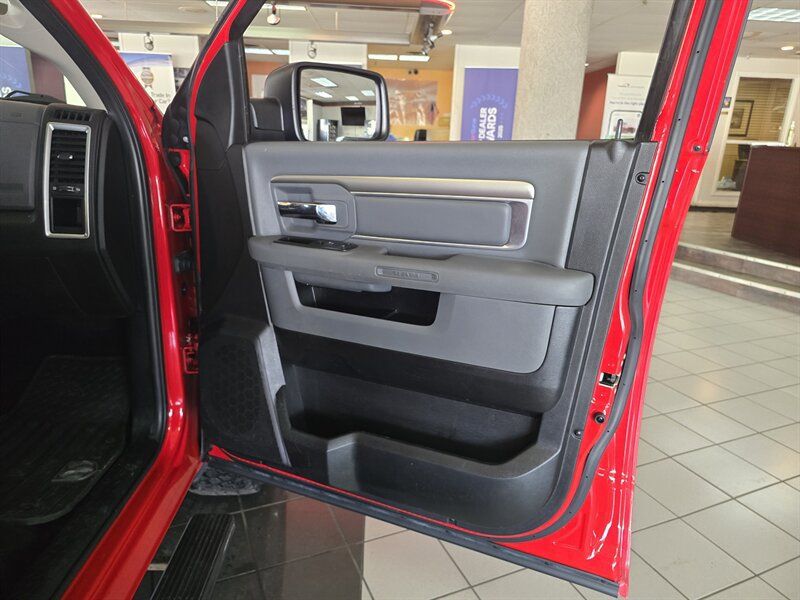 Used 2015 RAM 1500 Big Horn AWD/4WD image 12