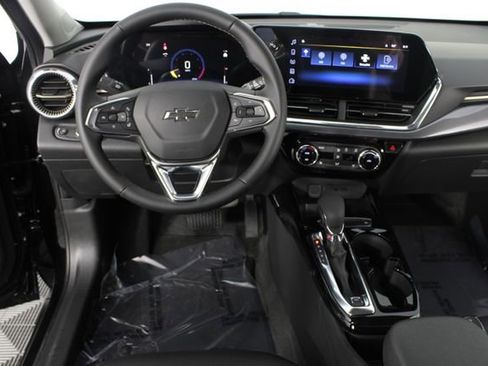 New 2026 Chevrolet Trax ACTIV w/ Driver Confidence Package image 11