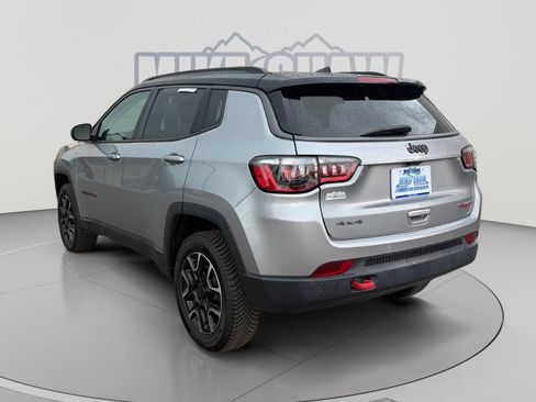 Used 2021 Jeep Compass Trailhawk AWD/4WD image 3