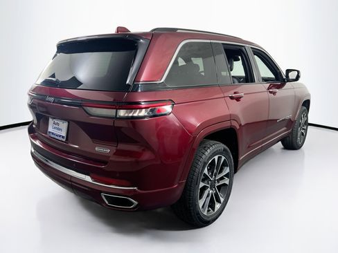 Used 2023 Jeep Grand Cherokee Overland image 5