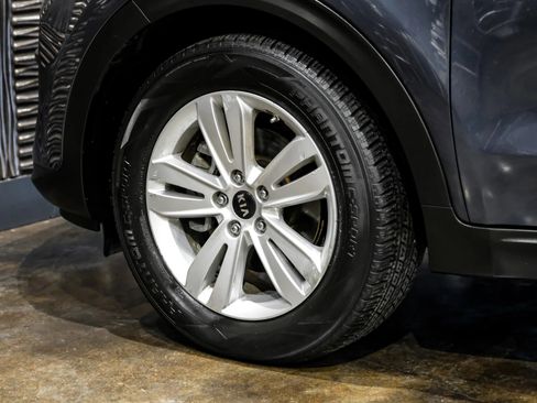 Used 2018 Kia Sportage LX FWD image 57
