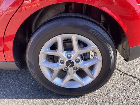 Certified 2023 Kia Soul LX w/ LX Technology Package image 10