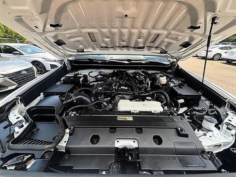 Used 2024 Toyota Tacoma SR5 AWD/4WD image 52