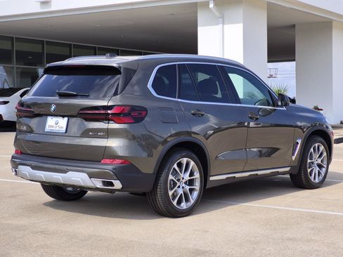 New 2026 BMW X5 xDrive40i w/ Climate Comfort Package AWD/4WD image 4