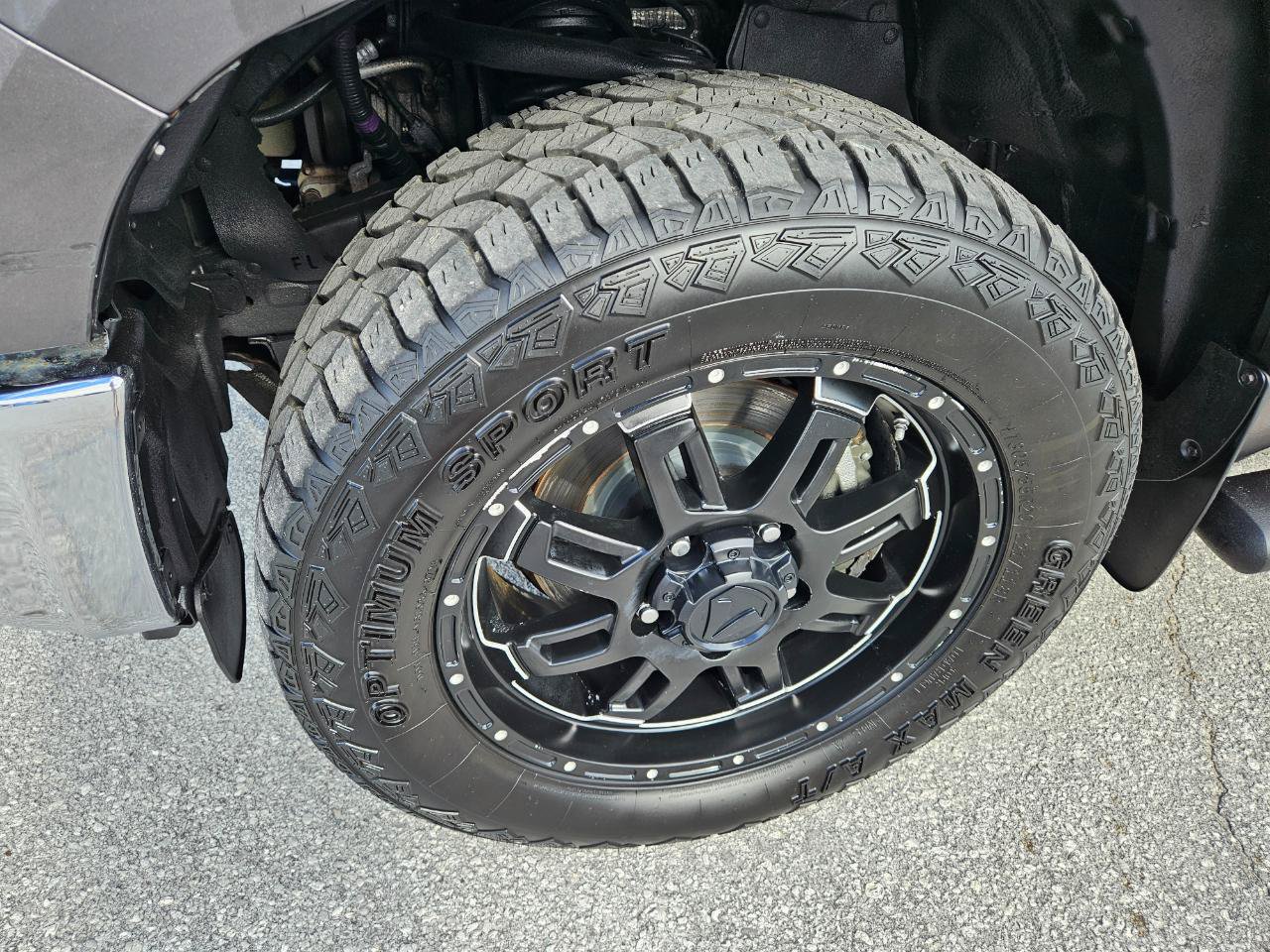 Used 2016 Toyota Tundra SR5 AWD/4WD image 10