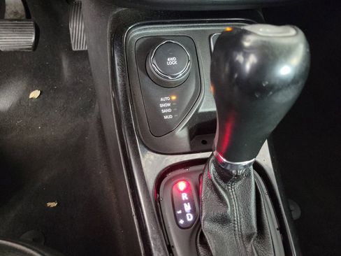 Used 2020 Jeep Compass Latitude AWD/4WD image 20